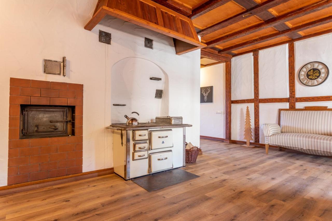 Ferienwohnung Alex อูลิงเกน-เบียร์เคนดอร์ฟ ภายนอก รูปภาพ