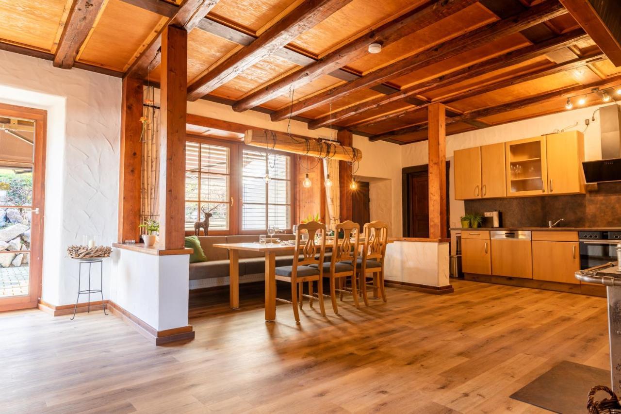 Ferienwohnung Alex อูลิงเกน-เบียร์เคนดอร์ฟ ภายนอก รูปภาพ