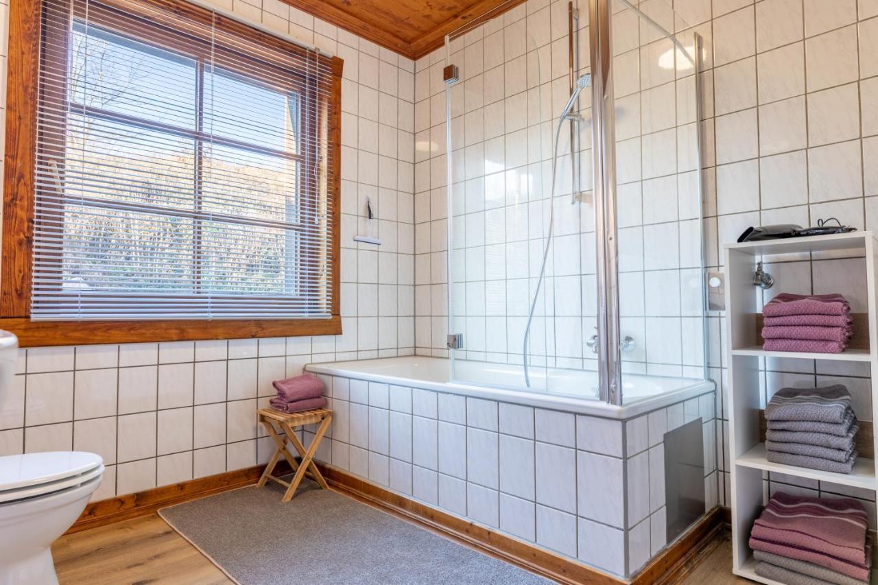 Ferienwohnung Alex อูลิงเกน-เบียร์เคนดอร์ฟ ภายนอก รูปภาพ